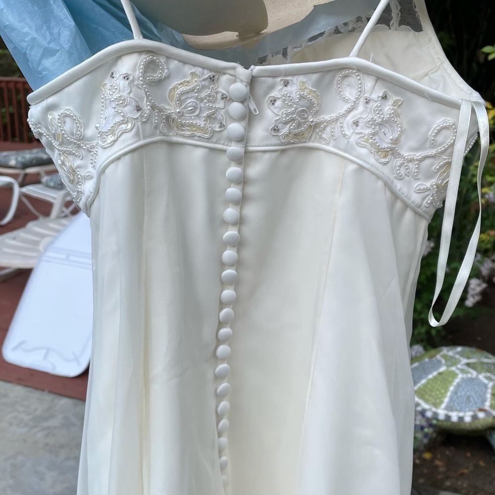 Wedding dress, size 2